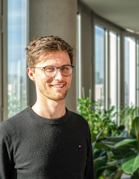 Portrait of
Christopher
Burgahn