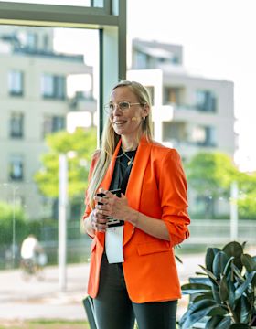 Portrait of
Larissa
Gajewski