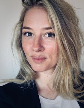 Portrait of
Sanne
de Jongh