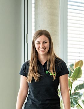 Portrait of
Paulina
Weege