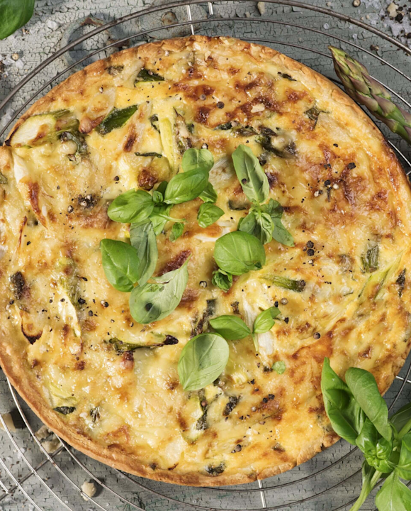 Spargel-Käse-Tarte