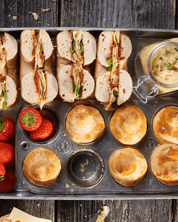 Käse-Brioche mit weißer Schoko-Minz-Creme