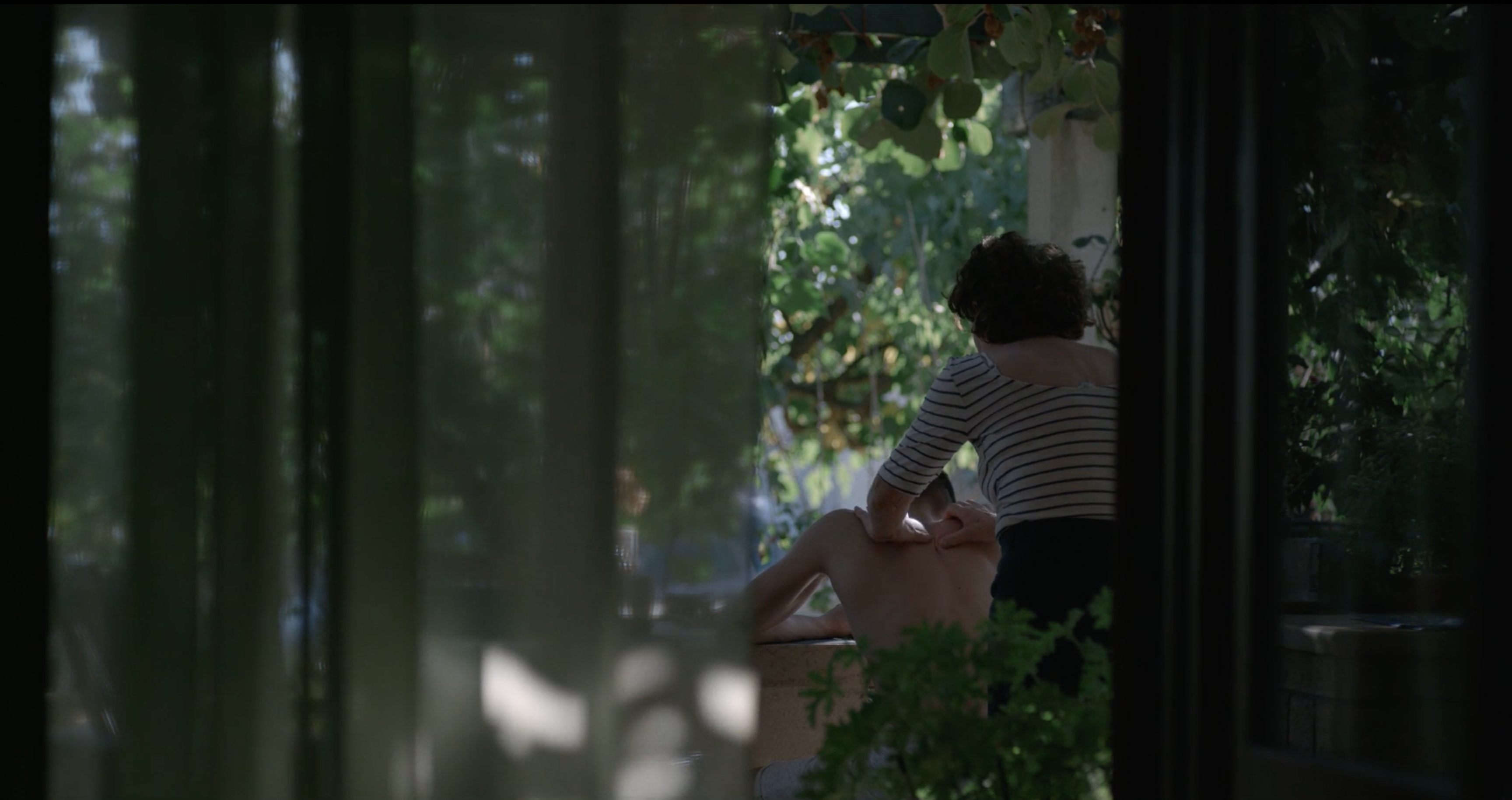 still from the movie Petty Thieves