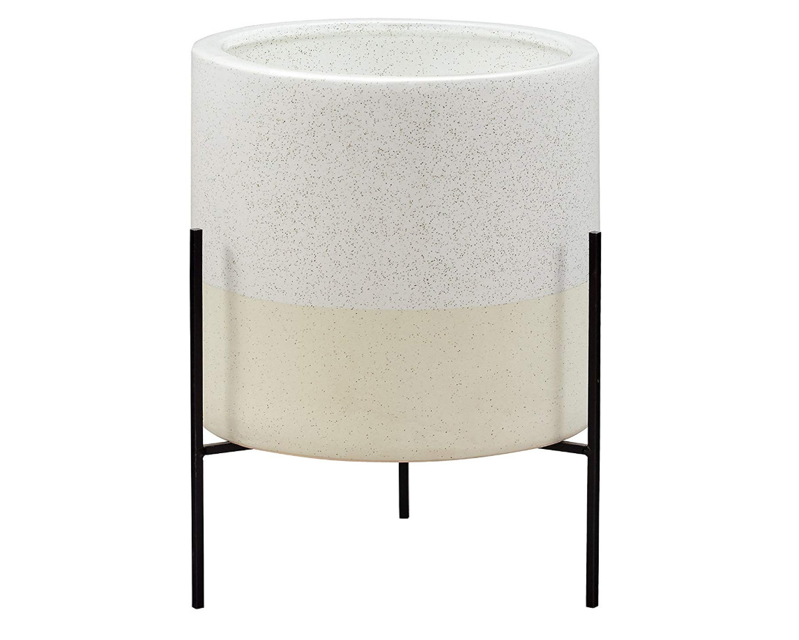 Stoneware planter