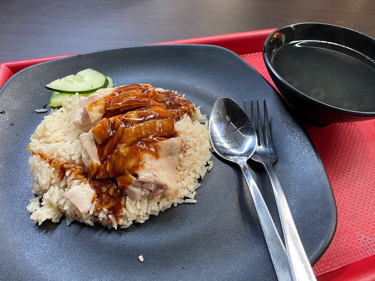 這就是白雞 $77(P.S. 燒雞就是皮有烤過的雞)