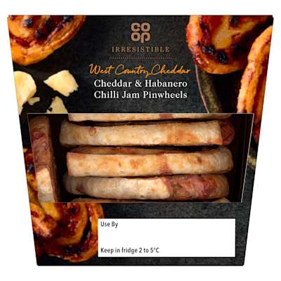 Co-op Irresistible Cheddar & Habanero Chilli Jam Pinwheels 88g Co-op Irresistible Cheddar & Habanero Chilli Jam Pinwheels 88g