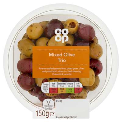 Co-op Trio Mixed Olives 150g Co-op Trio Mixed Olives 150g