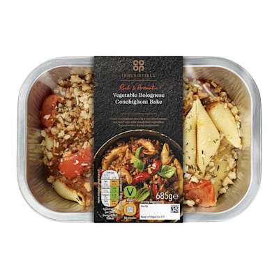 Co-op Irresistible Vegetable Bolognese Conchiglioni Bake 685g Co-op Irresistible Vegetable Bolognese Conchiglioni Bake 685g