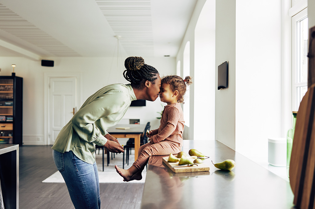 A veteran at home with her daughter