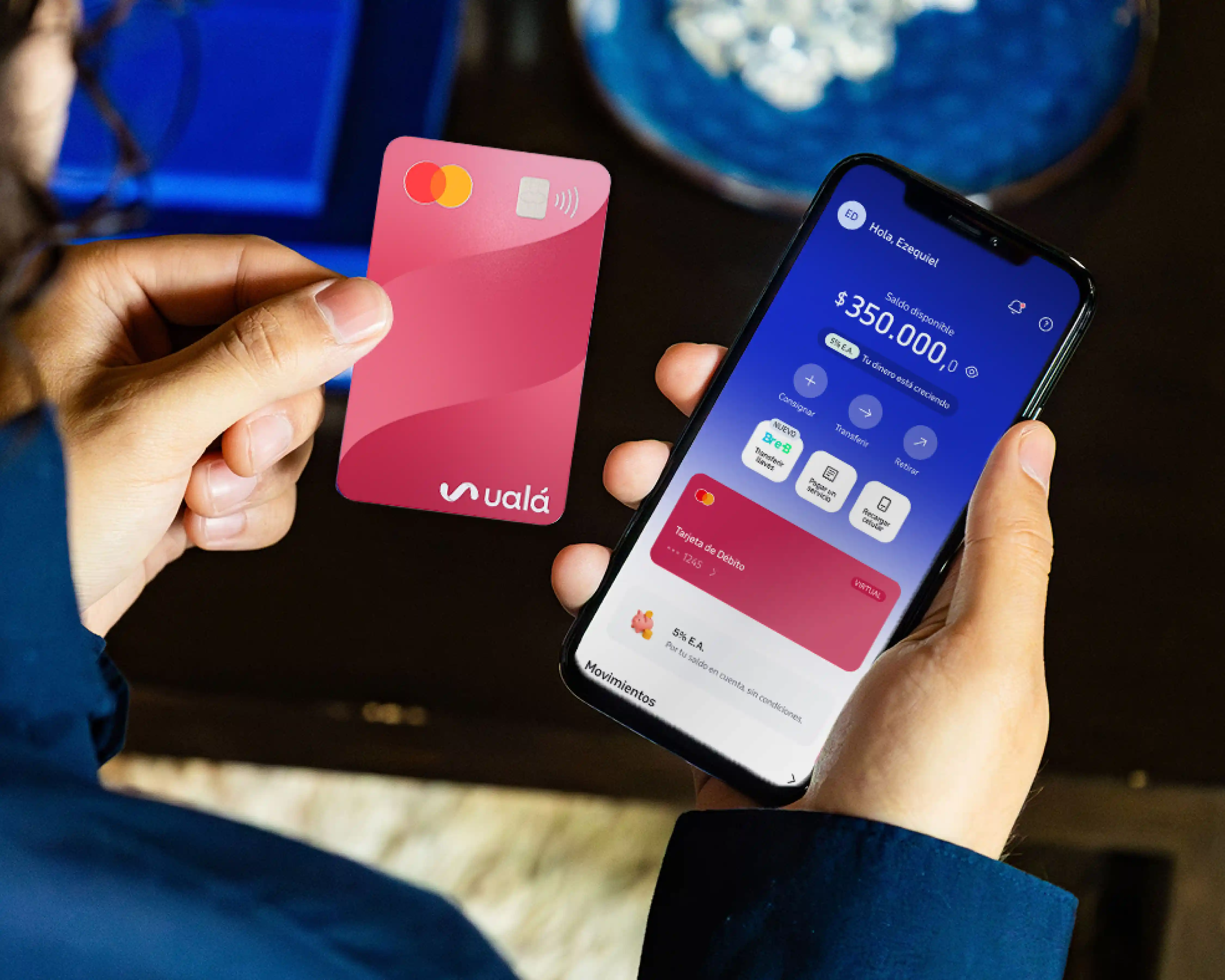 Imágen de tarjeta y app