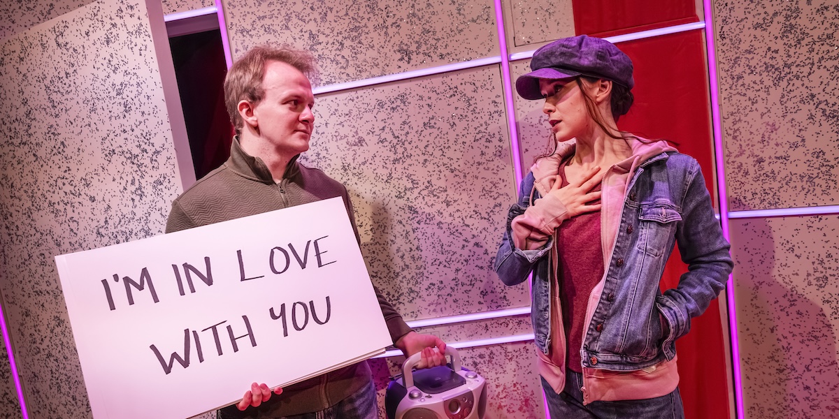 Lovers Actually - LT - 1200