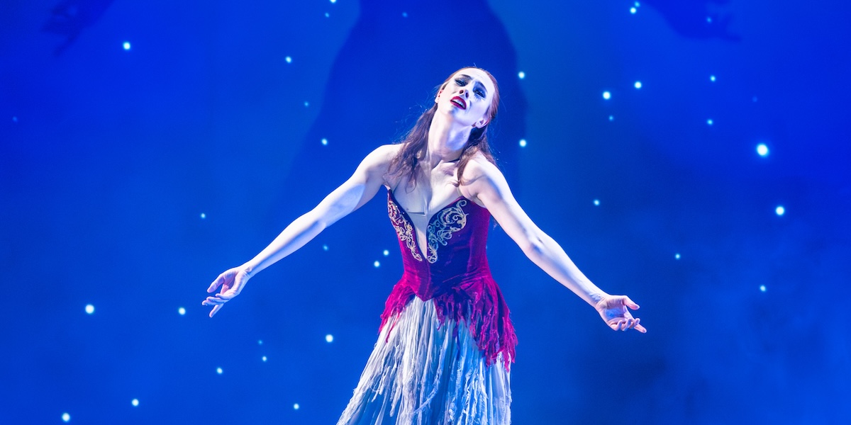 The Red Shoes - LT - 1200