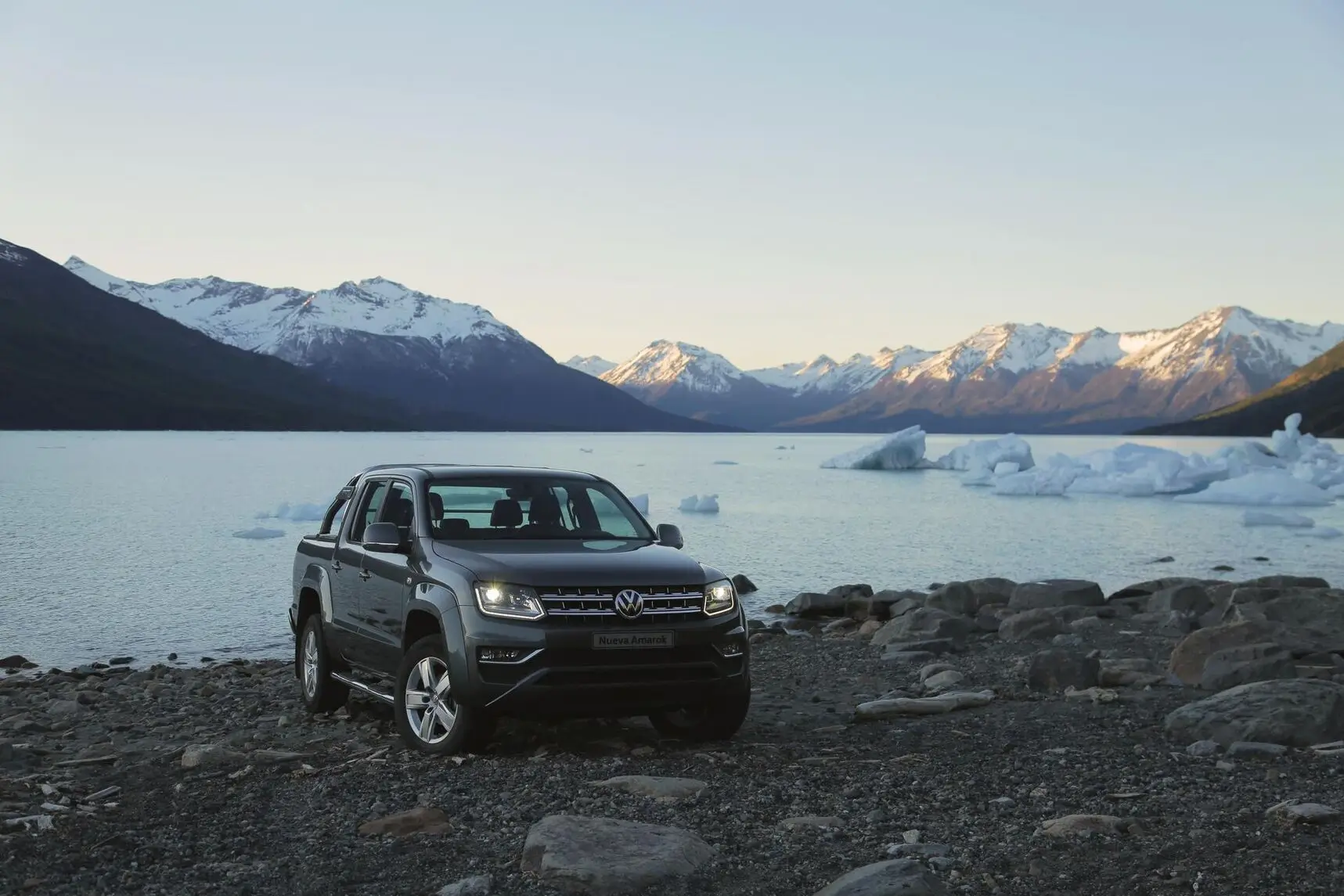 Volkswagen Amarok — pickup premium V6 TDI disponible en Servimaq