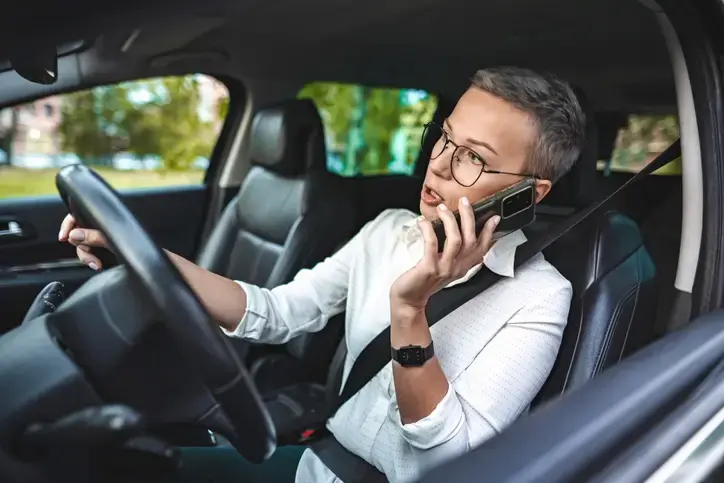 CO | Conducir hablando por celular