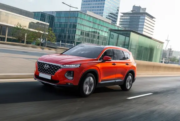 The front exterior of the Hyundai Santa Fe