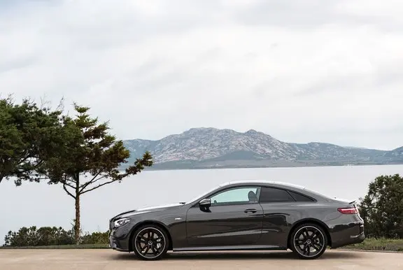 Mercedes-Benz E-Class Coupe