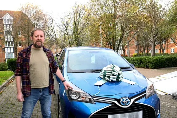 10k Cazoo customer Paul with his new car