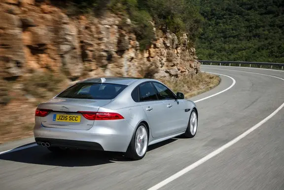 Jaguar XF