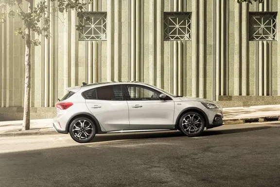 Ford Focus Ecoboost Hybrid