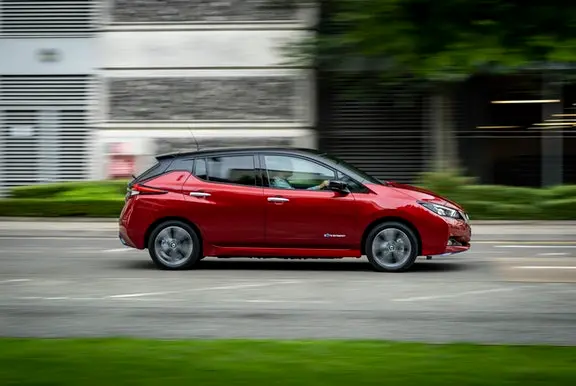 Nissan Leaf driving