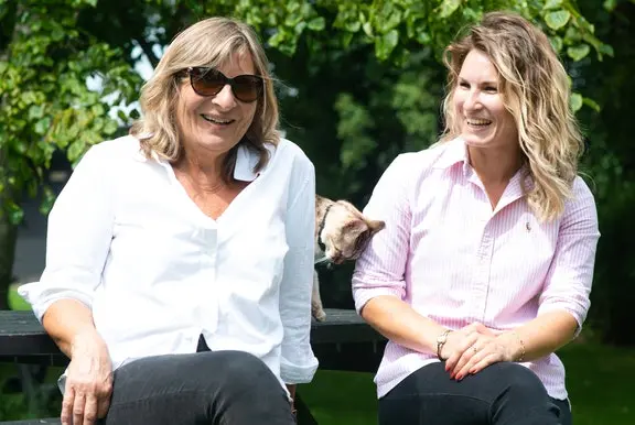 Cazoo customers Janet and Rachel