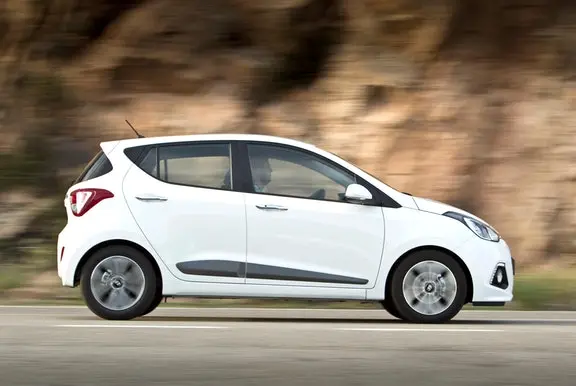 The exterior of a white Hyundai i10