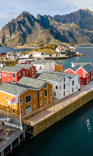 Henningsvær Bryggehotel