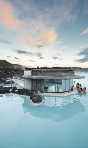 Blue Lagoon Mask Bar