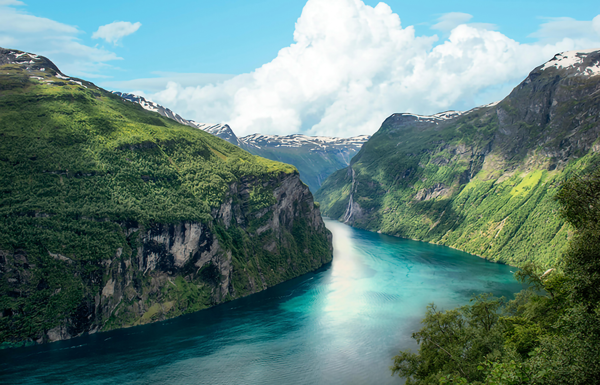 intro-Norway-Geirangerfjord-pexels-enrique72-6415692