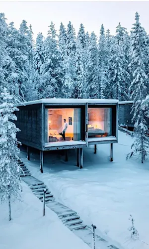 Arctic Treehouse Hotel @meirr
