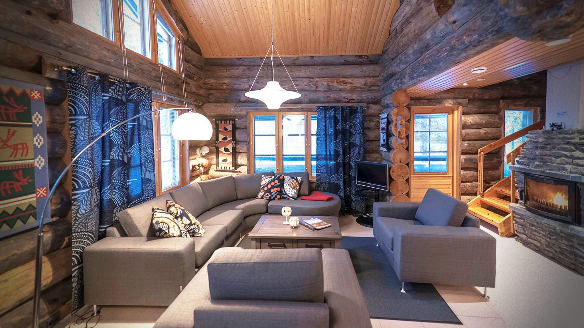 Edited - Finland äkäslompolo Kurunkolo cabin interior - Destination Lapland