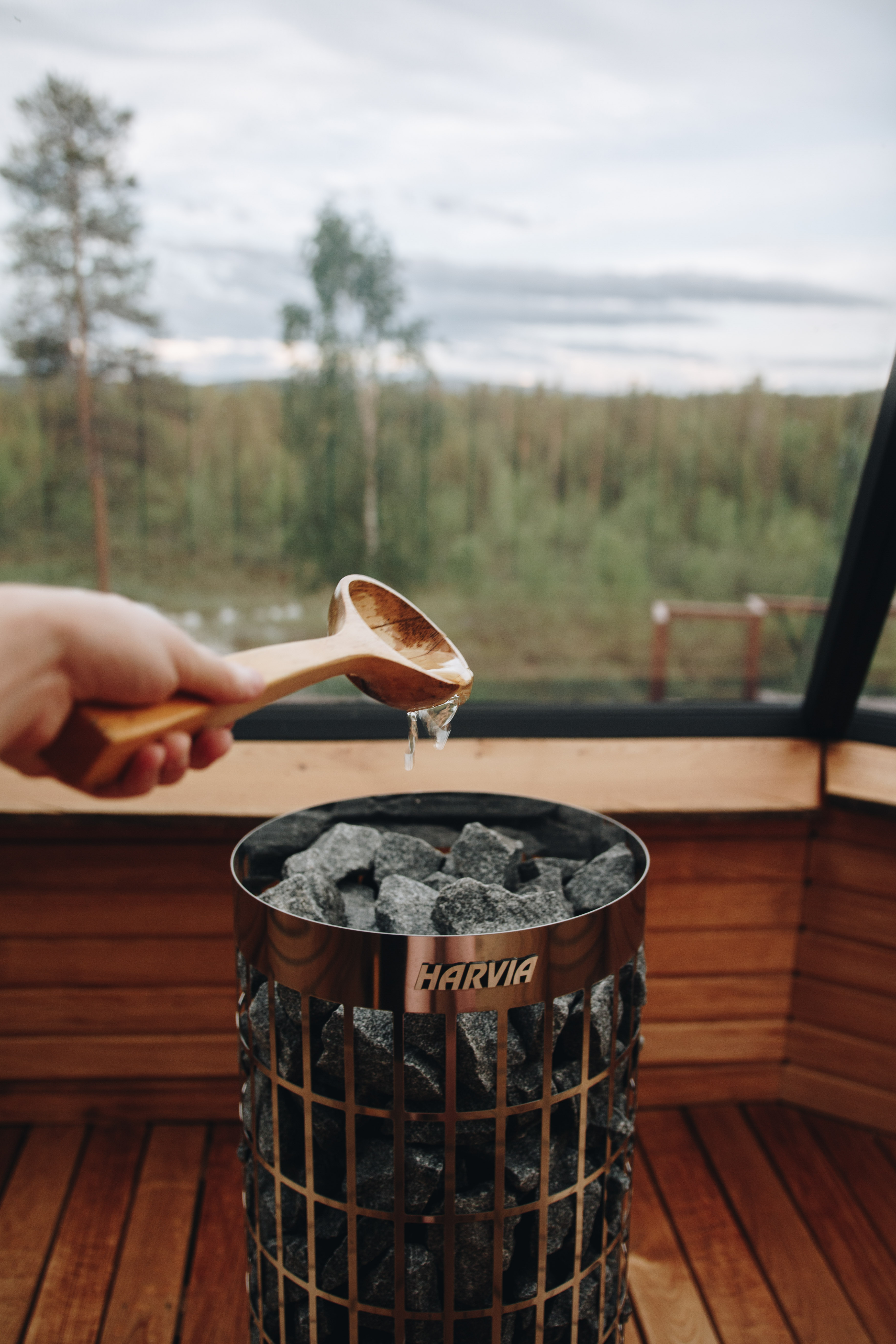 Panorama Sauna Autumn and Summer IMG 7591 Credit Aurora Village Ivalo