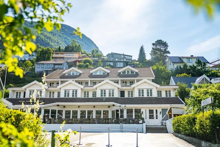 Aurlandsfjord Hotel taken from website