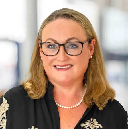 Speaker image of Clare Bailey