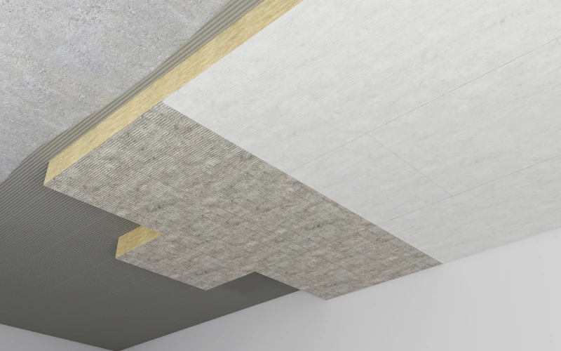 Dämmmaterial an einer Kellerdecke