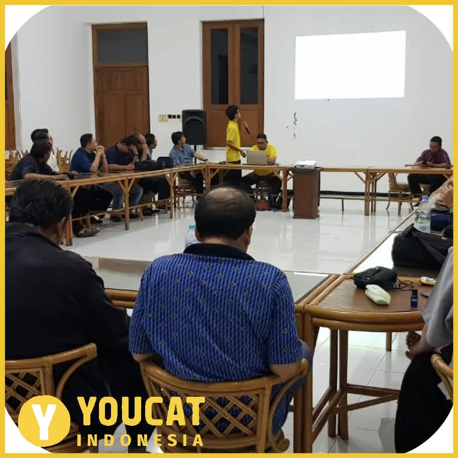 YOUCAT Indonesia Mempresentasikan Dirinya dalam UNIO Keuskupan Surabaya