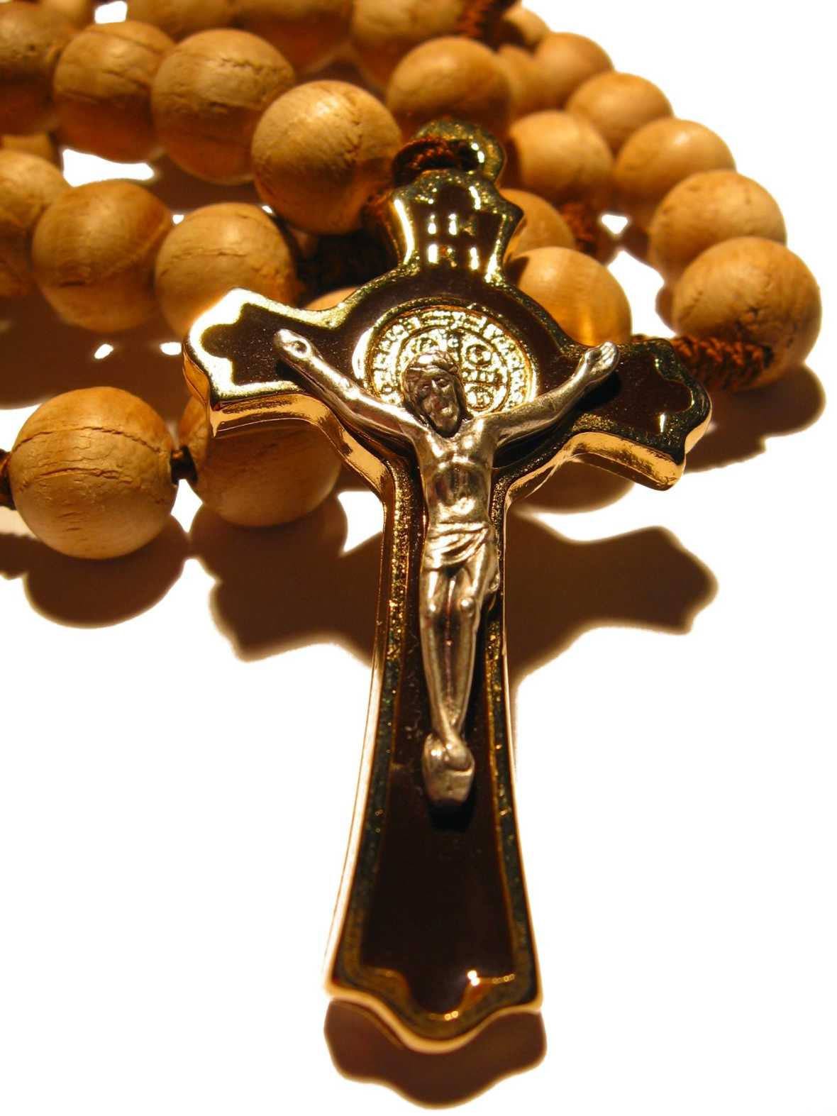 #Know: Yuk Kita Ulik Medali dan Salib St. Benediktus!