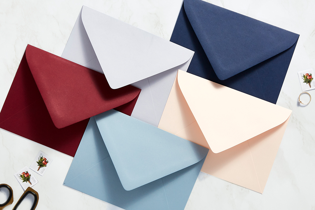 Wedding Invitations: A Guide to Envelopes