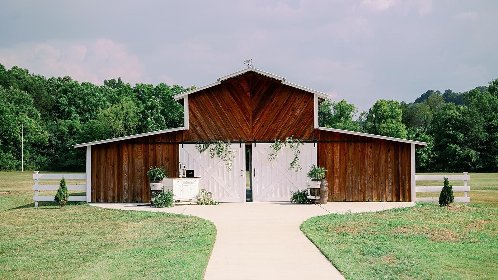 Wedding Venue - Tennessee - The Lofton