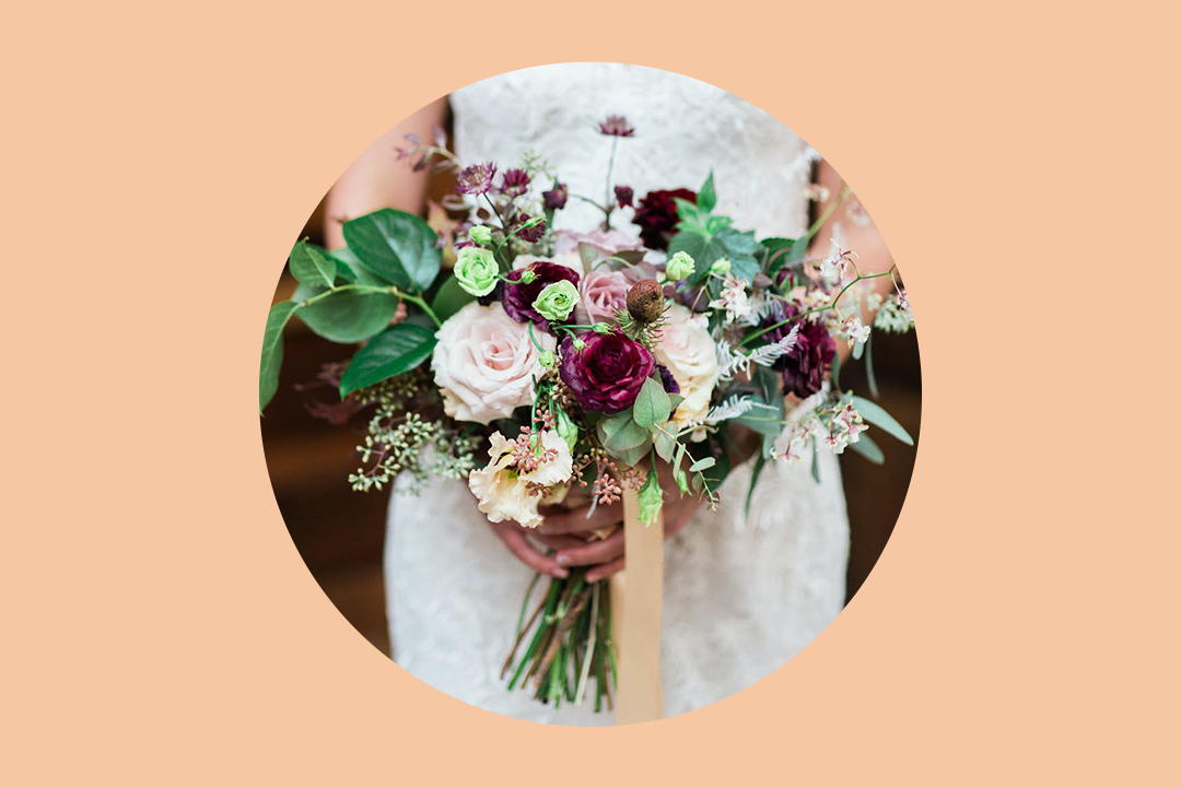 A Seasonal Guide to Wedding Flowers