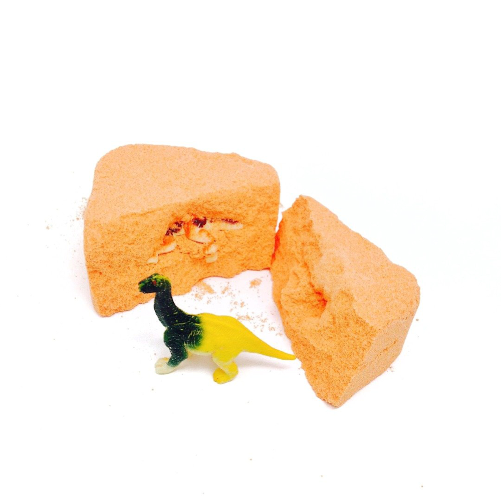 Feeling Smitten Dinosaurous Citrus Surprise Bag Bath Bomb: 0
