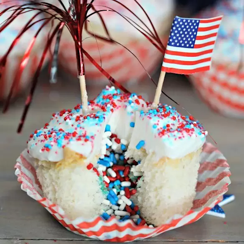 firecracker-cupcakes-square.jpg