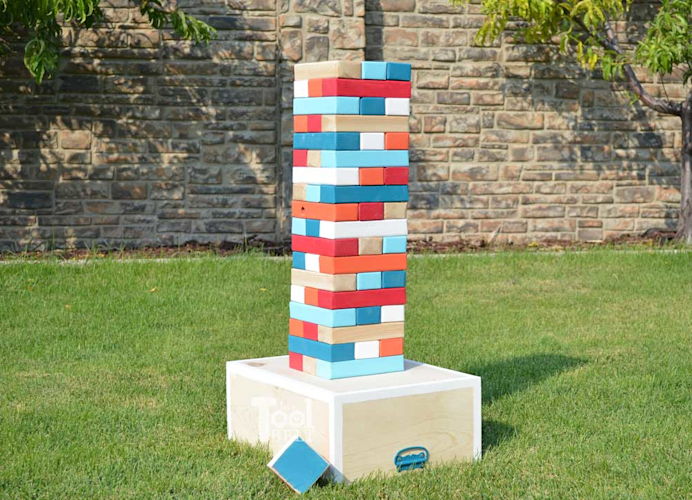 DIY-jumbo-jenga-and-carry-crate