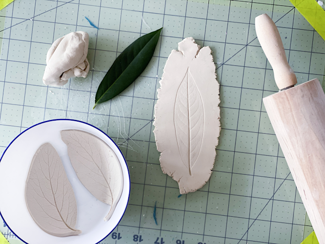 Textured Clay Leaf Dish Craft