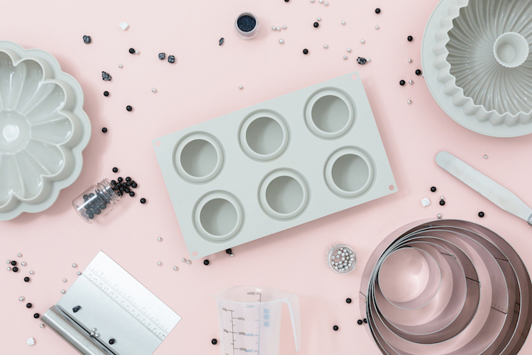 Hot Chocolate Bomb Assembly