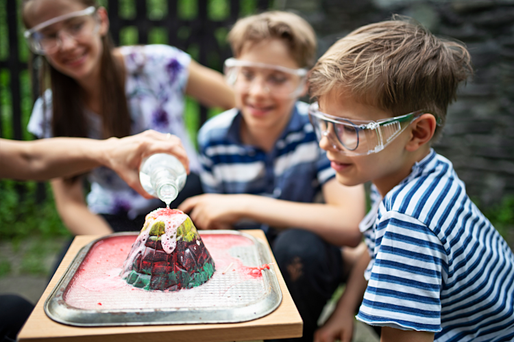 backyard science experiments