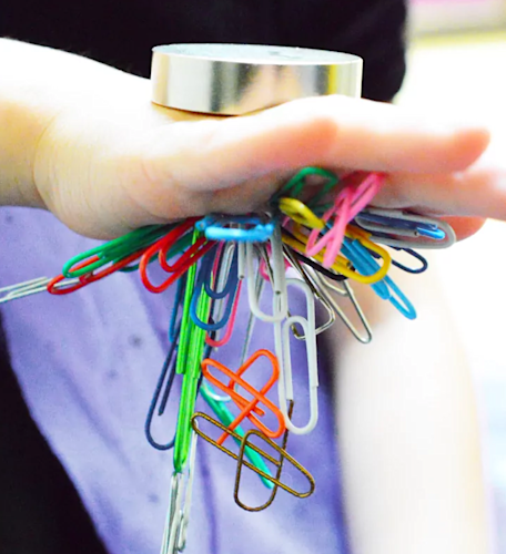 paper-clip-feature copy