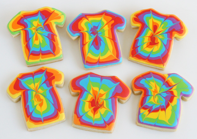 Tye-Dye-Shirt-Cookies-How-T