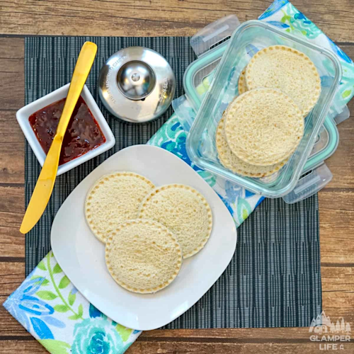 Homemade-Uncrustables-Sandwiches-SQUARE