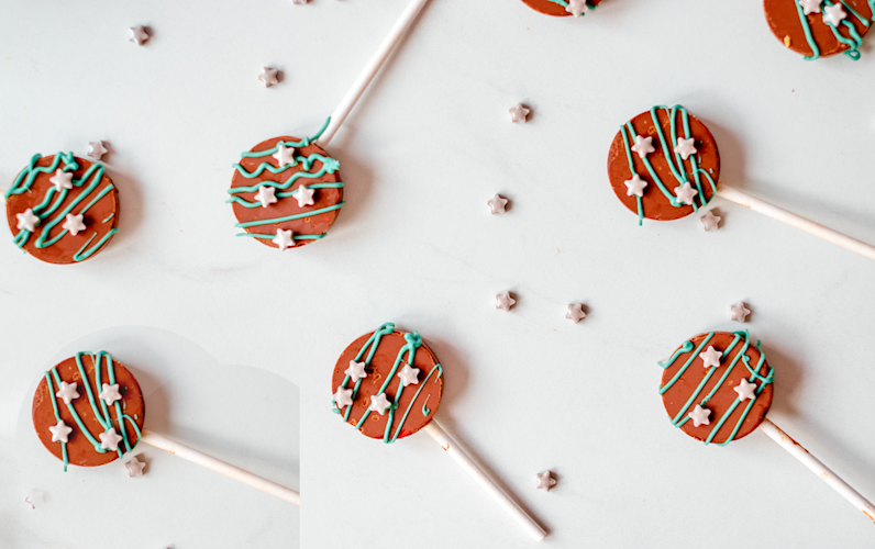 Chocolate Lollipops